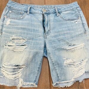 American eagle Bermuda Jean shorts size 8